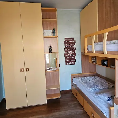 Downtown Apartment *